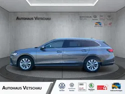 Grau Gebraucht 2024 Skoda Superb Selection Kombi | 40.990 € (Fairer Preis)