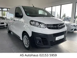 Weiß Gebraucht 2020 Opel Vivaro Selection Van | 14.950 € (Superpreis)