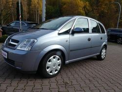 Blau Gebraucht 2003 Opel Meriva Van / Kleinbus | 3.990 € (Teuer)