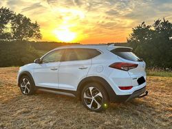Weiß Gebraucht 2018 Hyundai Tucson Premium SUV | 15.500 € (Superpreis)