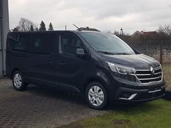 Schwarz Gebraucht 2024 Renault Trafic Van | 45.080 € (Teuer)