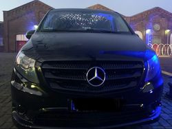 Schwarz Gebraucht 2016 Mercedes Vito Van / Kleinbus | 16.000 €