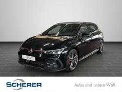 Deep black perleffekt (metallic) Gebraucht 2021 VW Golf VIII GTI Limousine | 26.880 € (Guter Preis)