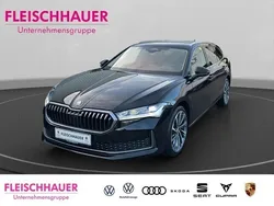 Andere farbe Gebraucht 2024 Skoda Superb LAURIN & KLEMENT Kombi | 44.990 € (Teuer)