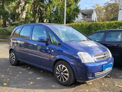 Blau Gebraucht 2004 Opel Meriva Van / Kleinbus | 1.000 € (Superpreis)