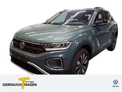 Petroleum blue metallic Gebraucht 2024 VW T-Roc Life SUV | 28.740 € (Superpreis)