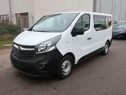 Weiß Gebraucht 2017 Opel Vivaro Van | 11.800 € (Etwas zu teuer)