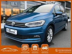 Carribean blue Gebraucht 2018 VW Touran Highline Van / Kleinbus | 19.990 € (Guter Preis)