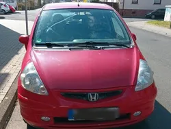 Rot Gebraucht 2004 Honda Jazz Kleinwagen | 1.700 €