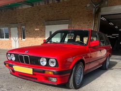 Rot Gebraucht 1991 BMW 318 Kombi | 14.900 €
