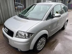 Grau Gebraucht 2002 Audi A2 Kleinwagen | 4.950 € (Fairer Preis)