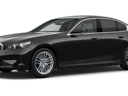 Schwarz Gebraucht 2024 BMW i5 Comfort Edition Limousine | 60.801 € (Fairer Preis)