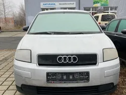Silber Gebraucht 2001 Audi A2 Kleinwagen | 5.500 € (Teuer)