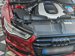 Rot Gebraucht 2025 Audi A6 Kombi | 15.500 €