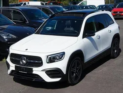 Polarweiss Gebraucht 2022 Mercedes GLB220 AMG line SUV | 35.555 € (Fairer Preis)