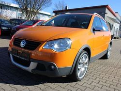 Orange Gebraucht 2007 VW Polo Cross Kleinwagen | 4.490 € (Etwas zu teuer)
