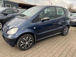 Blau Gebraucht 2001 Mercedes A170 Limousine | 1.999 € (Teuer)