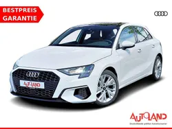 Weiß Gebraucht 2022 Audi A3 Sportback S-Line Limousine | 28.490 € (Fairer Preis)