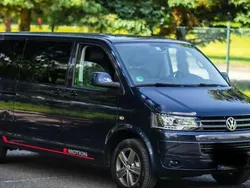 Blau Gebraucht 2014 VW Multivan Kombi | 29.990 €