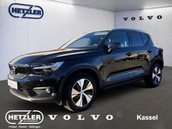 Onyx black / metallic Gebraucht 2022 Volvo XC40 Momentum SUV | 29.950 € (Fairer Preis)