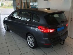 Grau Gebraucht 2021 BMW 216 Sport Line Van / Kleinbus | 17.250 € (Fairer Preis)