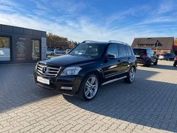 Obsidianschwarz metallic Gebraucht 2012 Mercedes GLK220 Sport SUV | 15.500 € (Fairer Preis)
