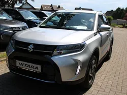 Silber Neu 2025 Suzuki Vitara Comfort+ SUV | 27.895 €