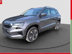 Grau Neu 2025 Skoda Karoq Drive SUV | 33.950 € (Superpreis)