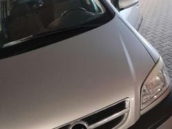 Grau Gebraucht 2003 Opel Zafira Van / Kleinbus | 899 € (Guter Preis)