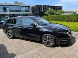 Schwarz Gebraucht 2022 Skoda Octavia Clever Kombi | 16.500 € (Guter Preis)