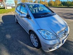 Silber Gebraucht 2009 Mercedes A160 Elegance Van / Kleinbus | 3.800 € (Superpreis)