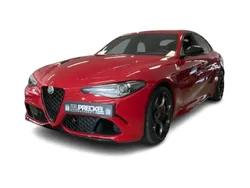 Rot Gebraucht 2023 Alfa Romeo Giulia Quadrifoglio Limousine | 66.649 €