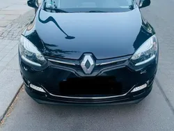 Schwarz Gebraucht 2014 Renault Mégane GrandTour Bose Edition Kombi | 6.700 € (Fairer Preis)