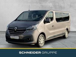 Grau Gebraucht 2019 Renault Trafic Life Van / Kleinbus | 27.490 €