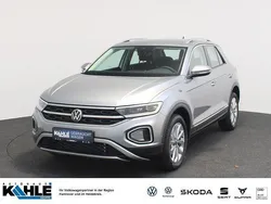 Pyrit silber metallic Gebraucht 2024 VW T-Roc Style SUV | 32.990 € (Fairer Preis)