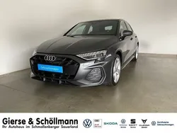 Grau Gebraucht 2024 Audi A3 Sportback S-Line Limousine | 36.250 € (Superpreis)
