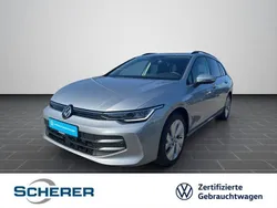 Oyster silver metallic (metallic) Gebraucht 2024 VW Golf VIII Life Kombi | 25.350 € (Fairer Preis)