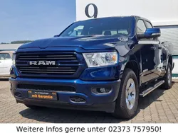 Blau Gebraucht 2021 Dodge Ram Abholung | 27.990 €