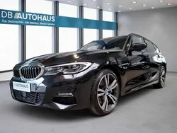 Schwarz Gebraucht 2022 BMW 330e M Sport Kombi | 30.760 € (Fairer Preis)