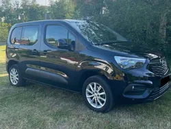 Schwarz Gebraucht 2019 Opel Combo Edition Van / Kleinbus | 12.990 € (Fairer Preis)