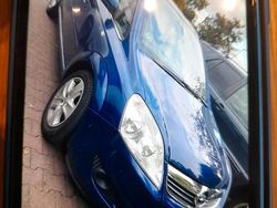 Blau Gebraucht 2008 Opel Zafira Van / Kleinbus | 2.400 € (Fairer Preis)