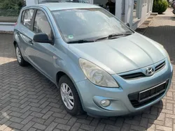 Blau Gebraucht 2011 Hyundai i20 Comfort Limousine | 3.499 € (Fairer Preis)