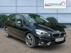 Schwarz Gebraucht 2016 BMW 218 Active Tourer Advantage Van / Kleinbus | 12.790 € (Fairer Preis)