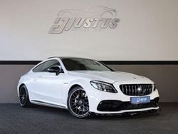 Weiß Gebraucht 2021 Mercedes C63 AMG AMG Coupé | 52.400 €