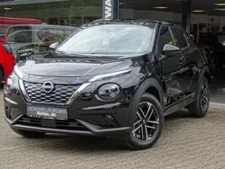 Schwarz metallic Gebraucht 2024 Nissan Juke N-Connecta SUV | 28.850 € (Etwas zu teuer)