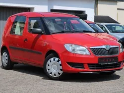Rot Gebraucht 2012 Skoda Roomster Kombi | 3.950 € (Superpreis)