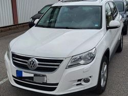 Weiß Gebraucht 2011 VW Tiguan Team SUV | 6.900 € (Guter Preis)