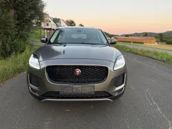 Grau Gebraucht 2020 Jaguar E-Pace R-Dynamic SUV | 23.900 € (Fairer Preis)