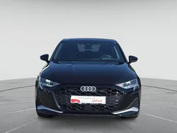 Mythosschwarz metallic Gebraucht 2024 Audi A3 Sportback Advanced Plus Limousine | 35.469 € (Guter Preis)