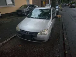 Grau Gebraucht 2003 Opel Corsa Limousine | 700 € (Guter Preis)